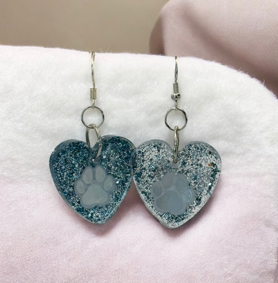 Pawprint Sparkle Heart