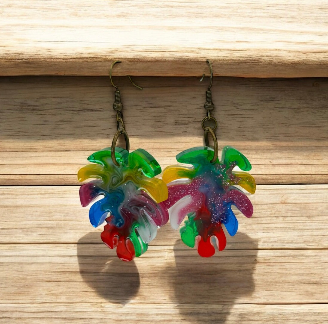 Dark Rainbow Palm