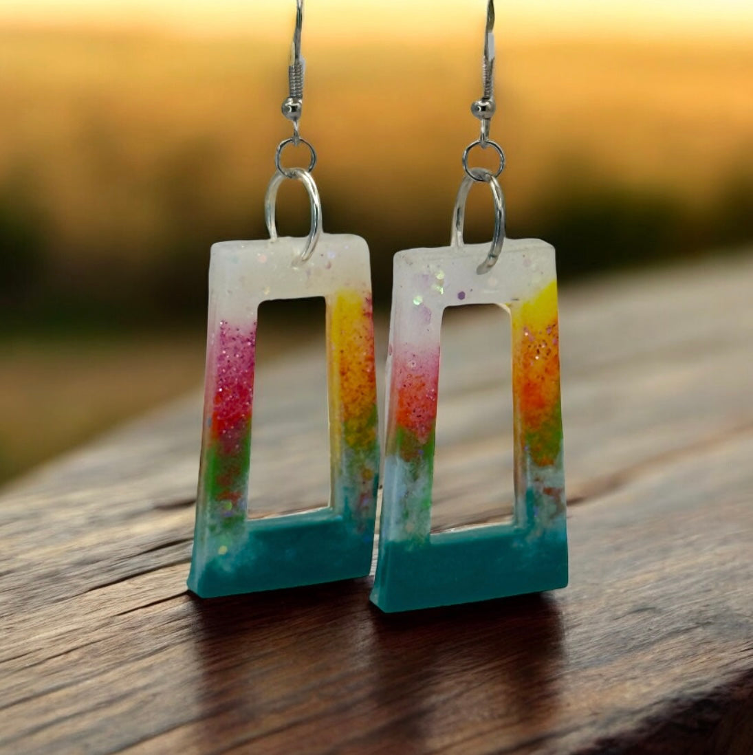 Multicolor Open Rectangle
