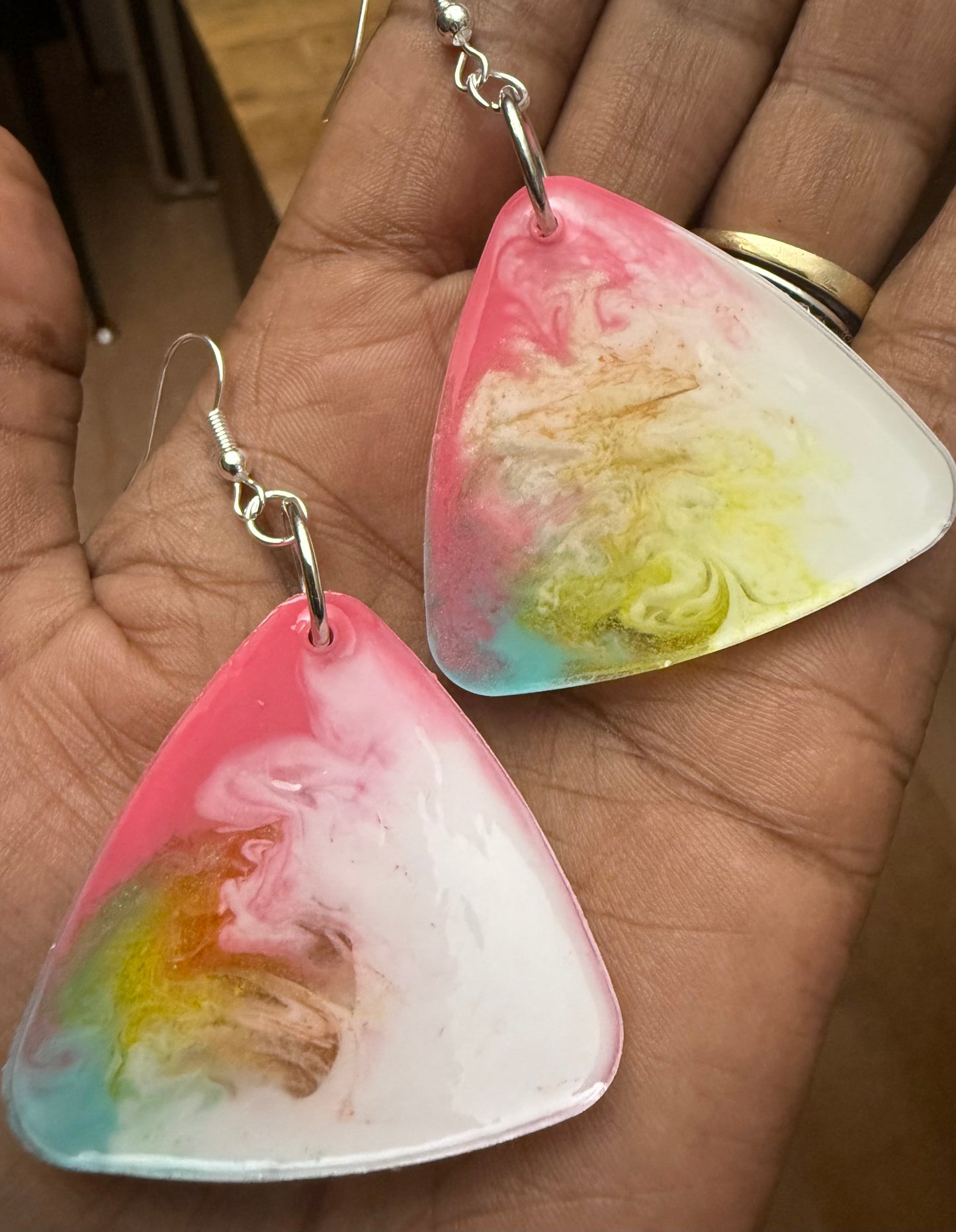 Rainbow White Blend Triangle