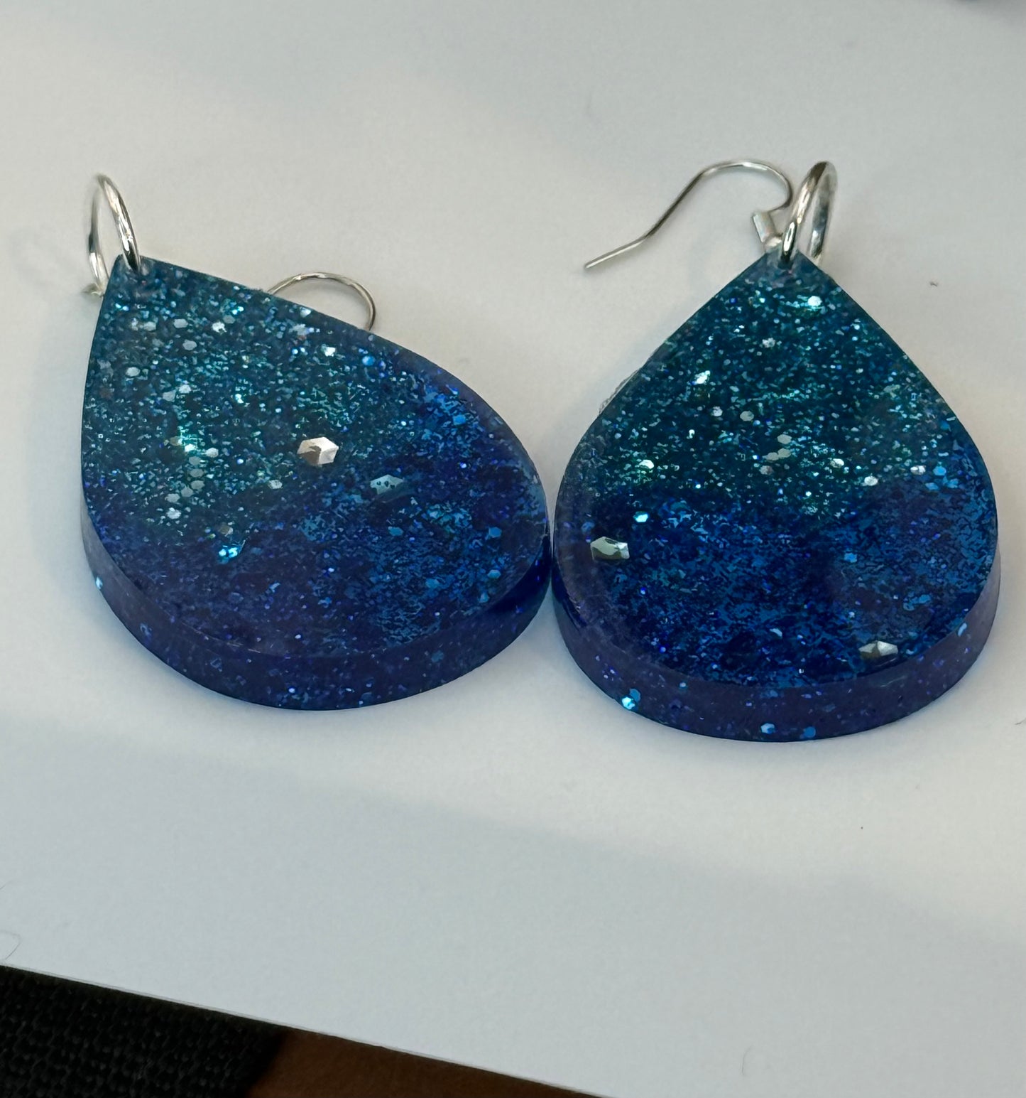 Blue Sparkle Two-Toned Drop