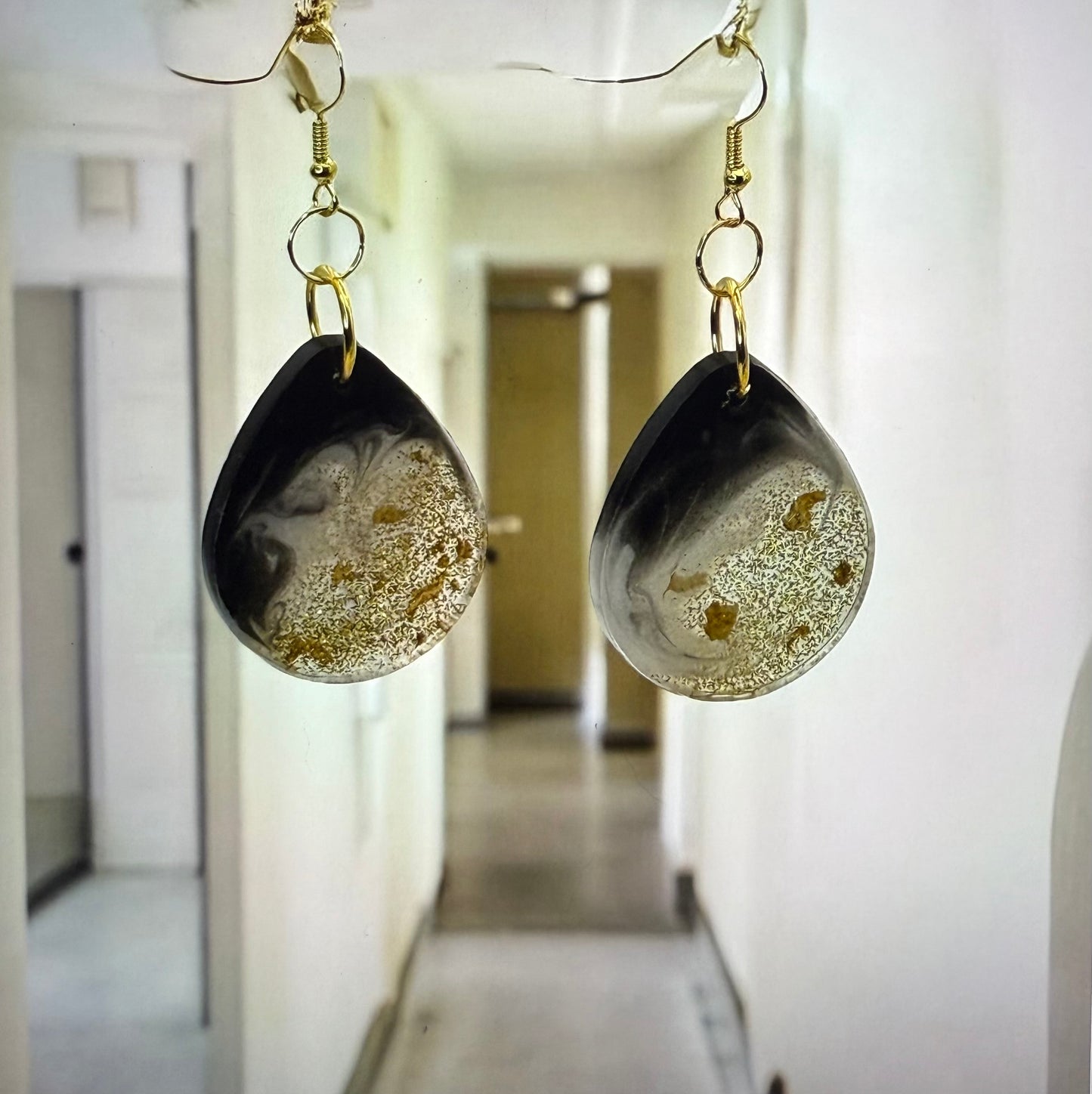 Gold Foil Black Drop