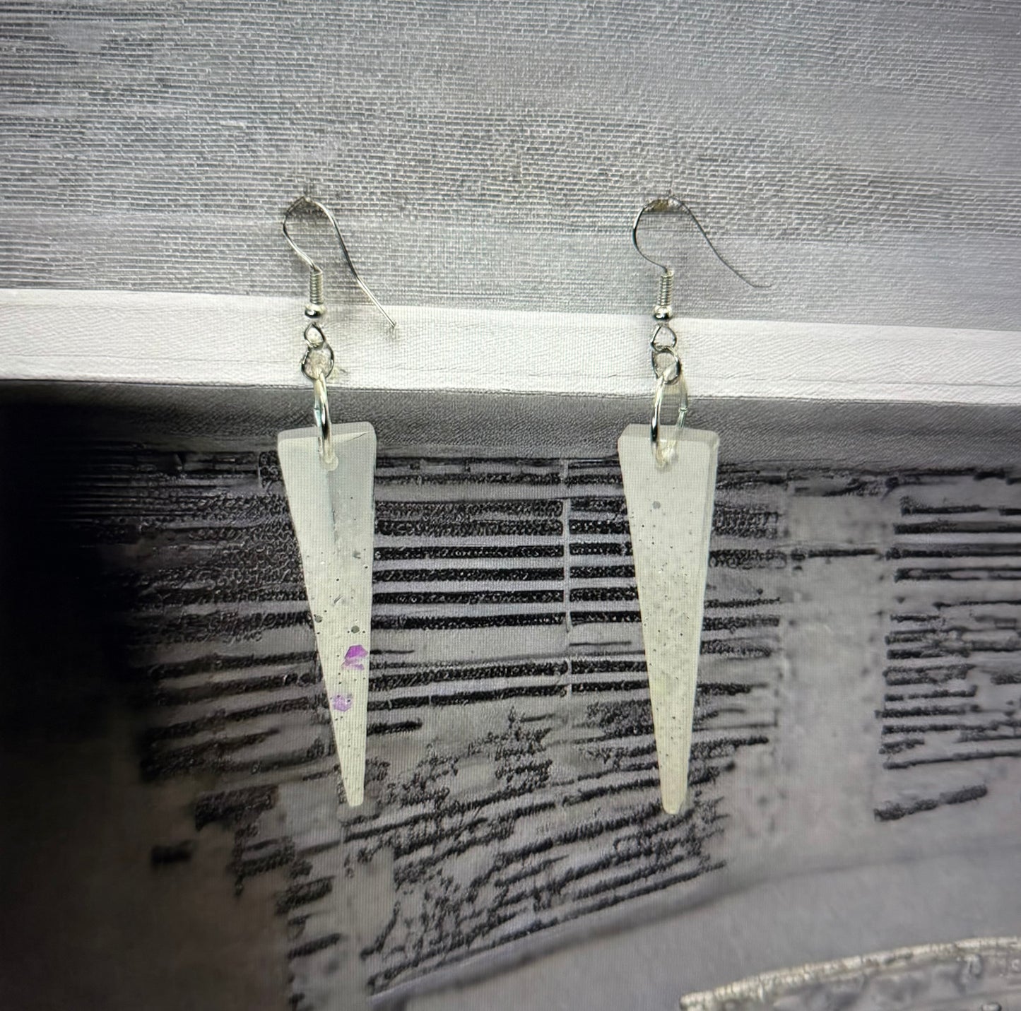 Icicle Drop Glow-in-the-Dark