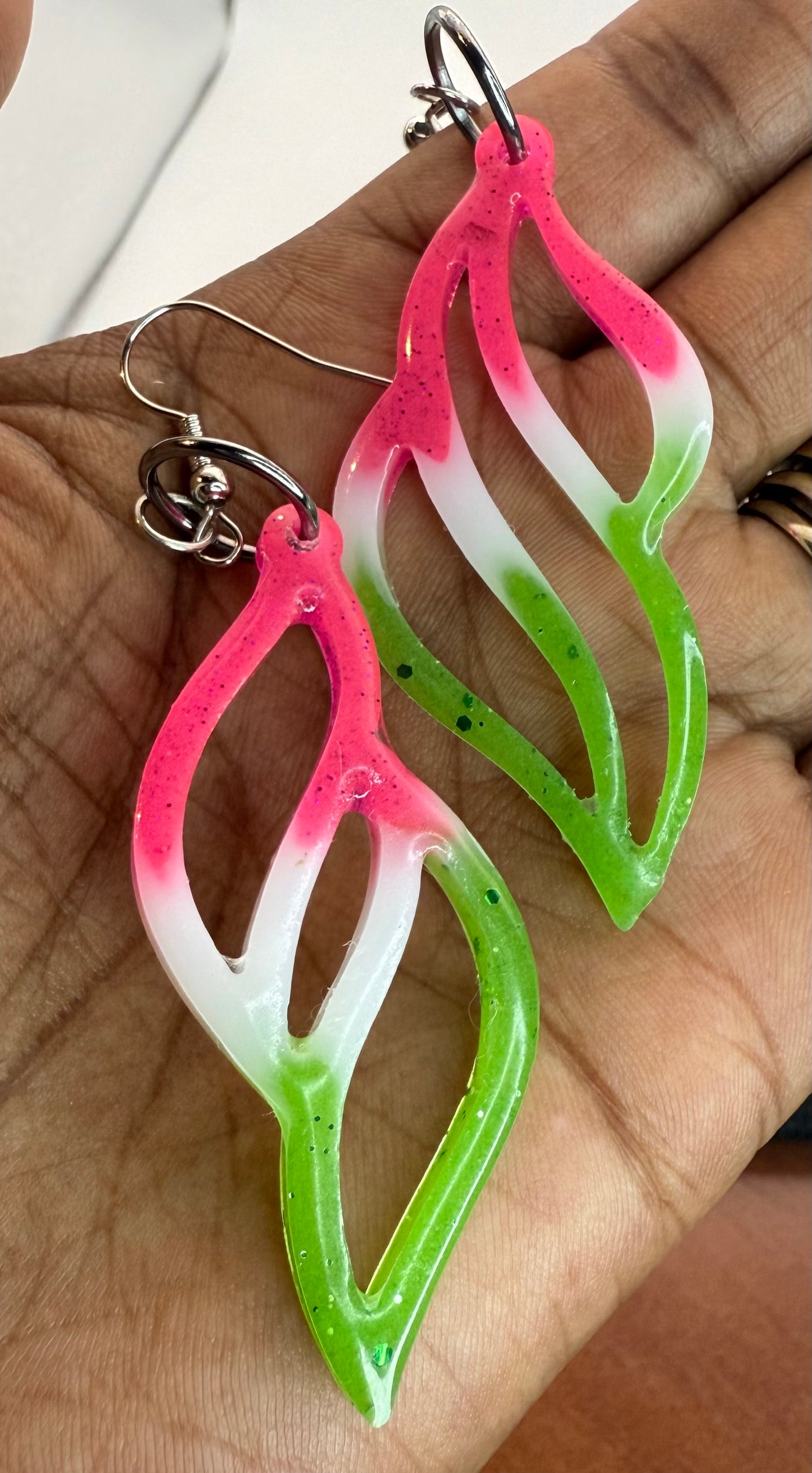 Pink White Green Curl