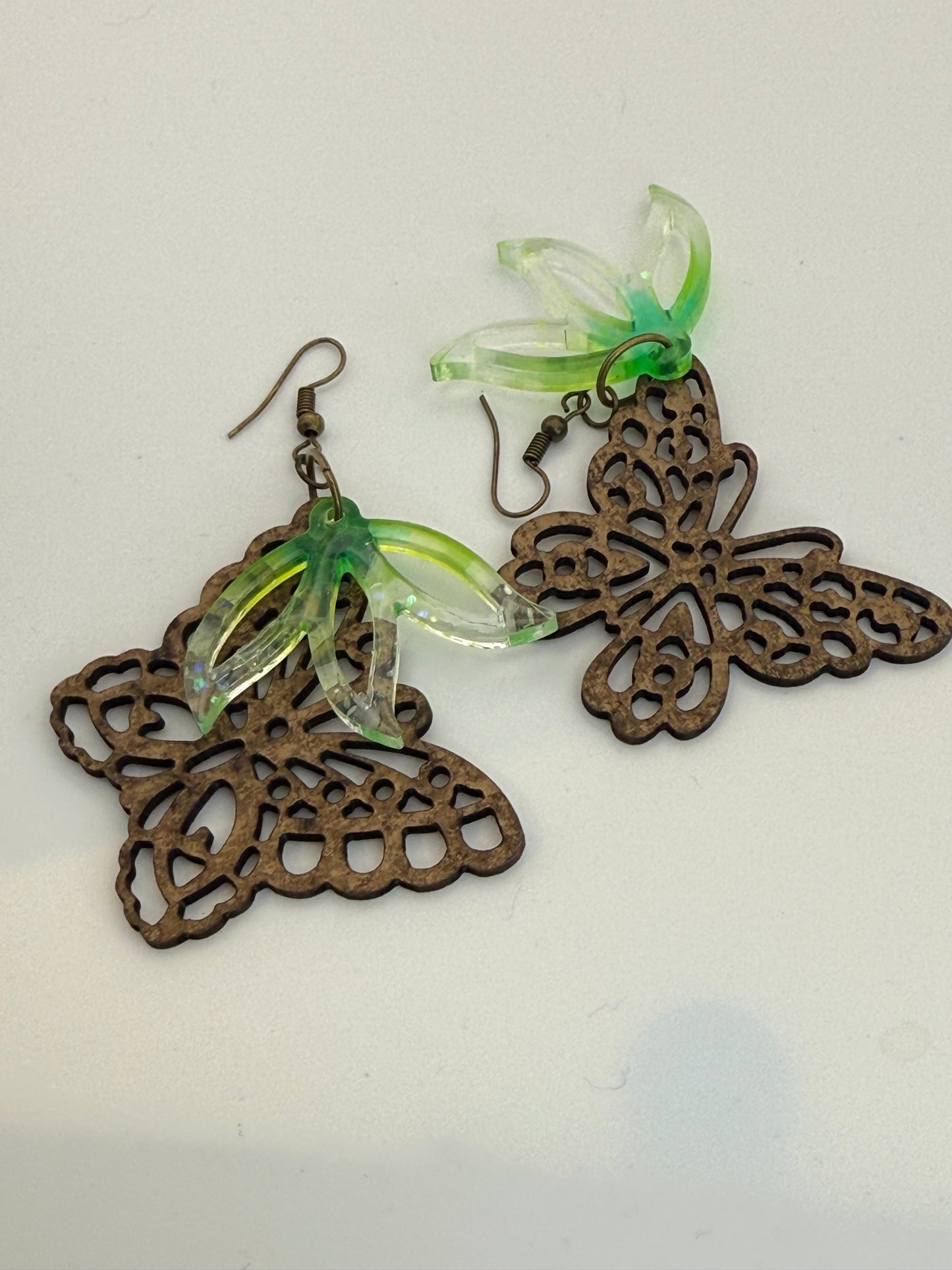 Green Blue Butterfly Curl Leaf