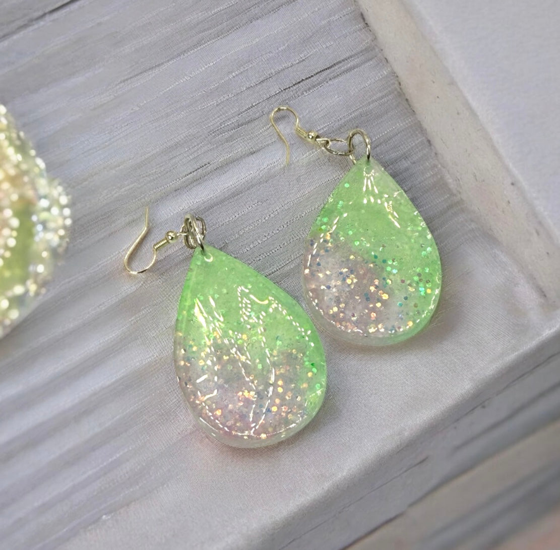 Green Pink Sparkle Drop Oval