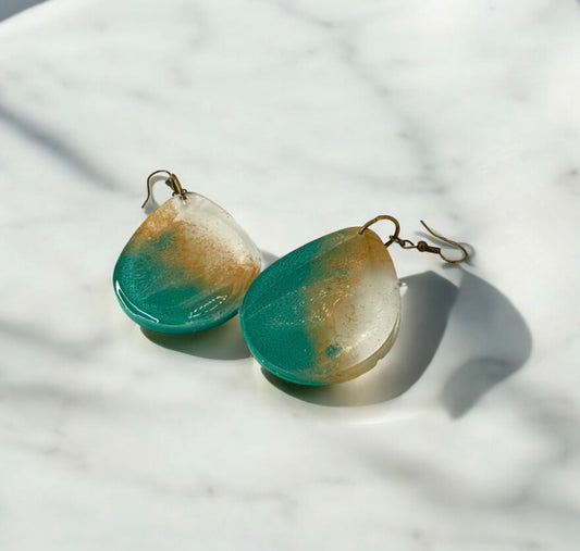 Teal Beige Blend Drop Oval