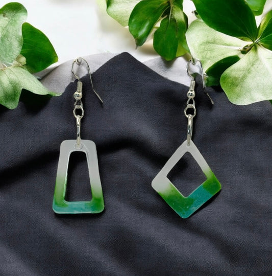 Green Blue White Blend Geometric