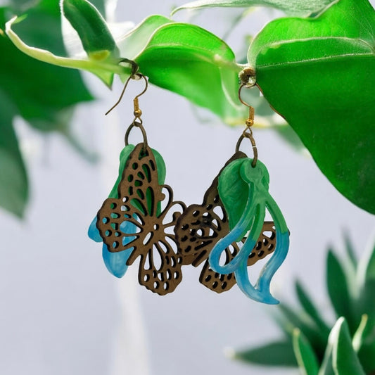 Green Blue Butterfly Curl Leaf