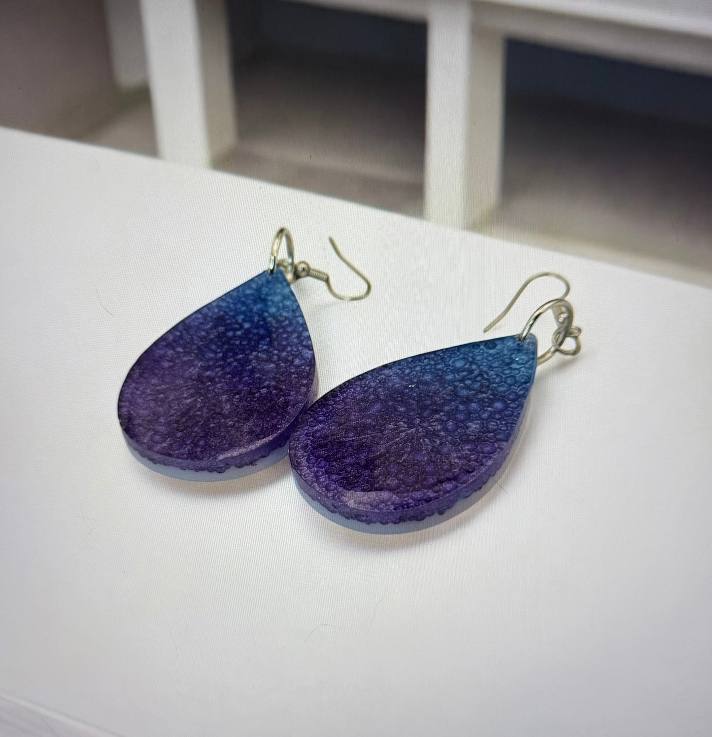 Blue Purple Two-Toned Bubble Drop