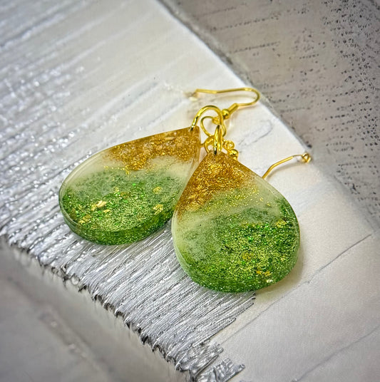 Green Sparkle Gold Foil Drop
