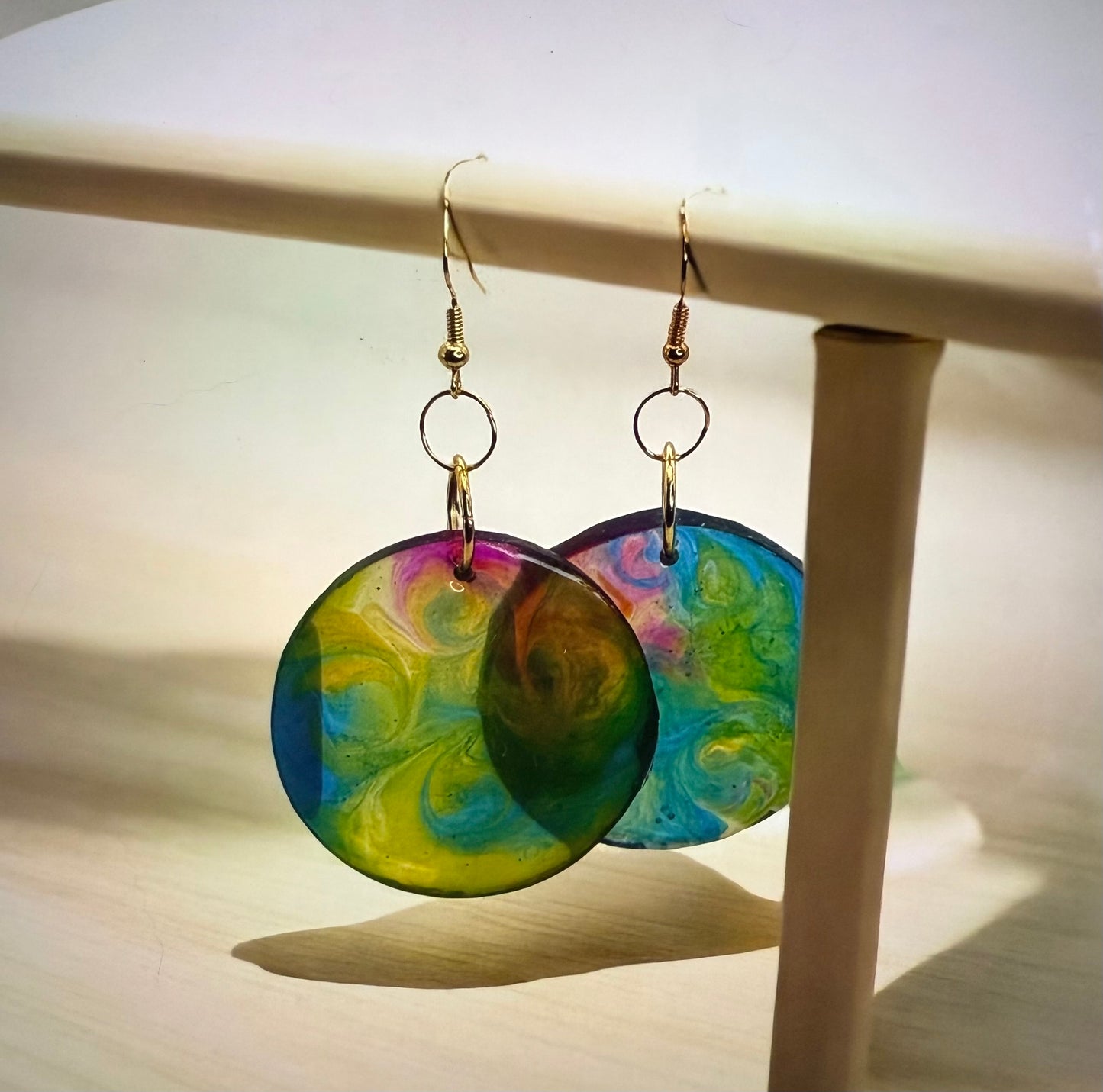 Watercolor Rainbow Round