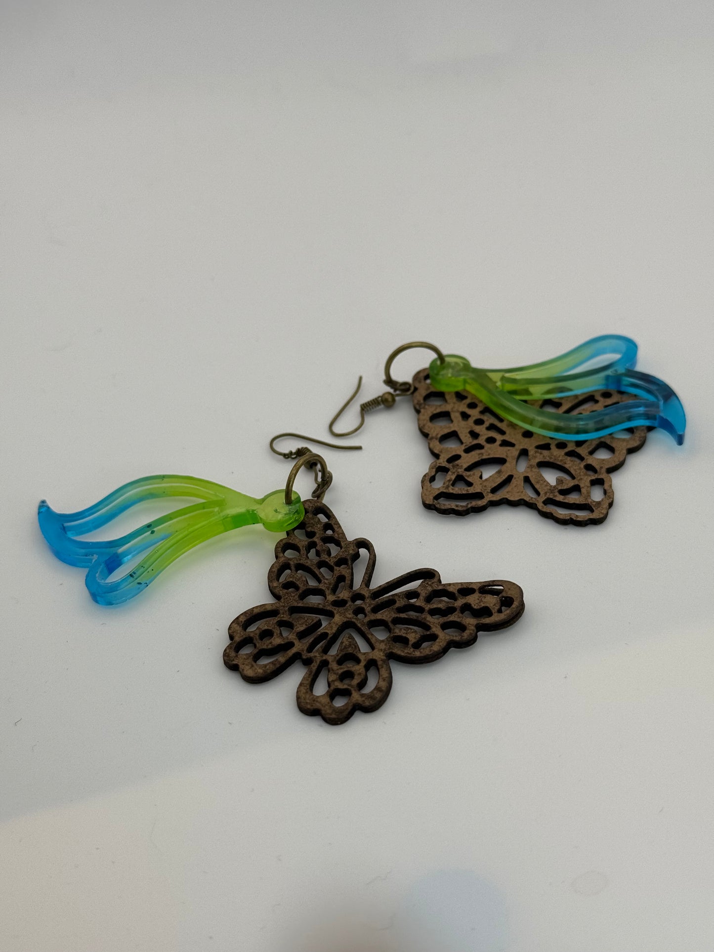 Green Blue Butterfly Curl Leaf