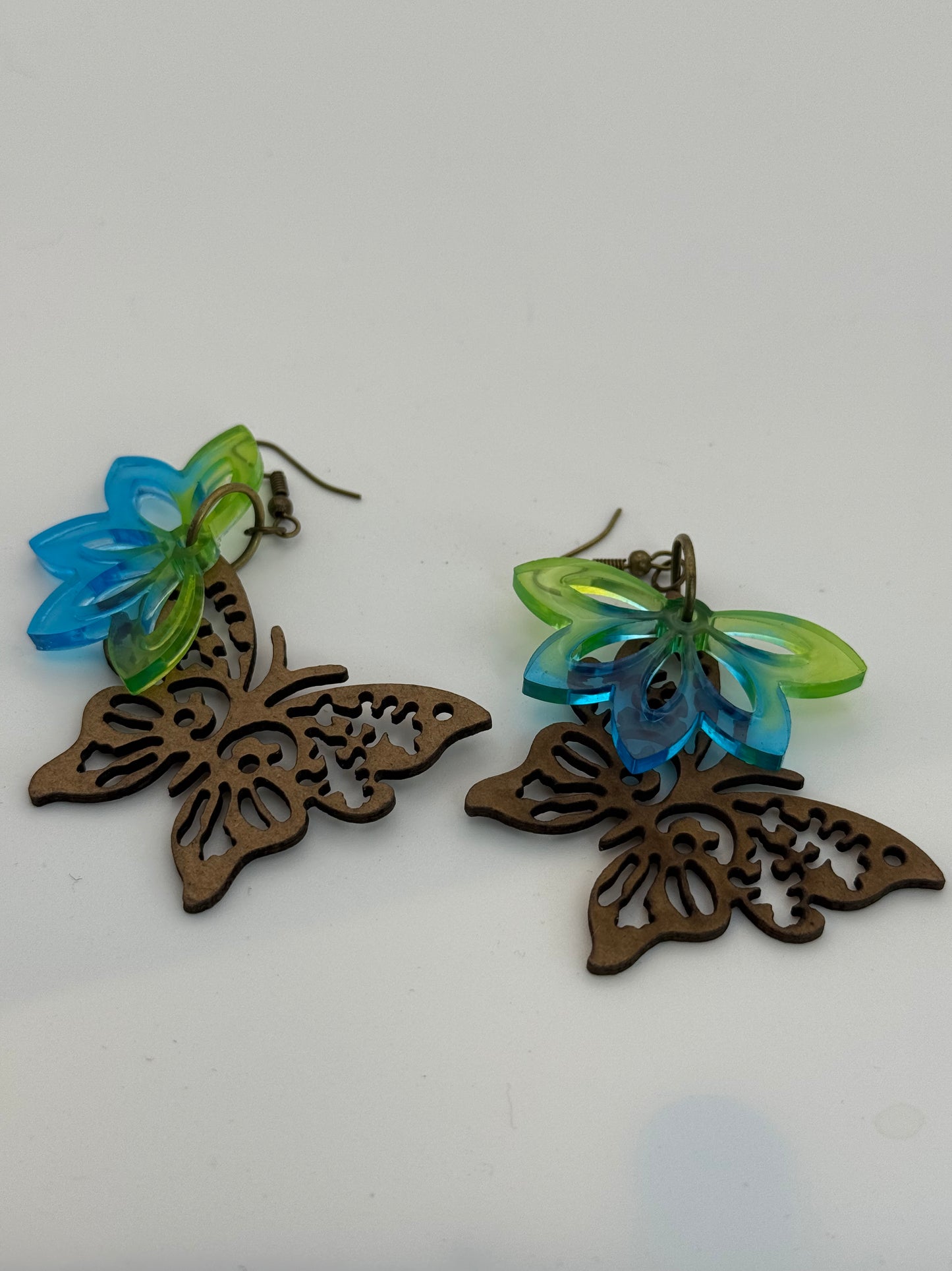 Green Blue Butterfly Curl Leaf